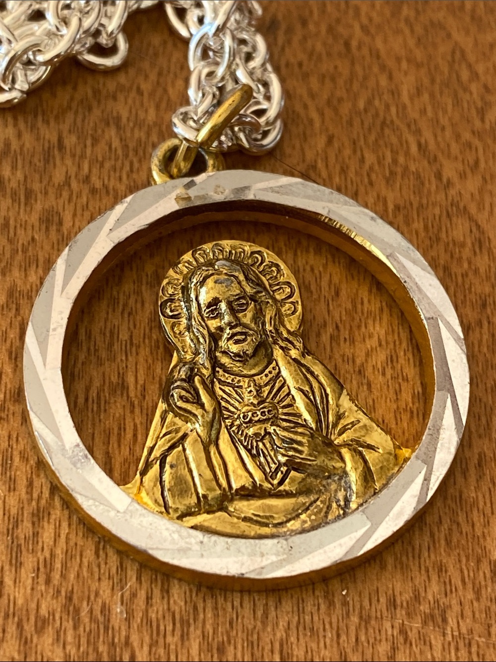 Hong Kong 🇭🇰 stamped Gold and Silver Sacred Heart Jesus Pendant Necklace